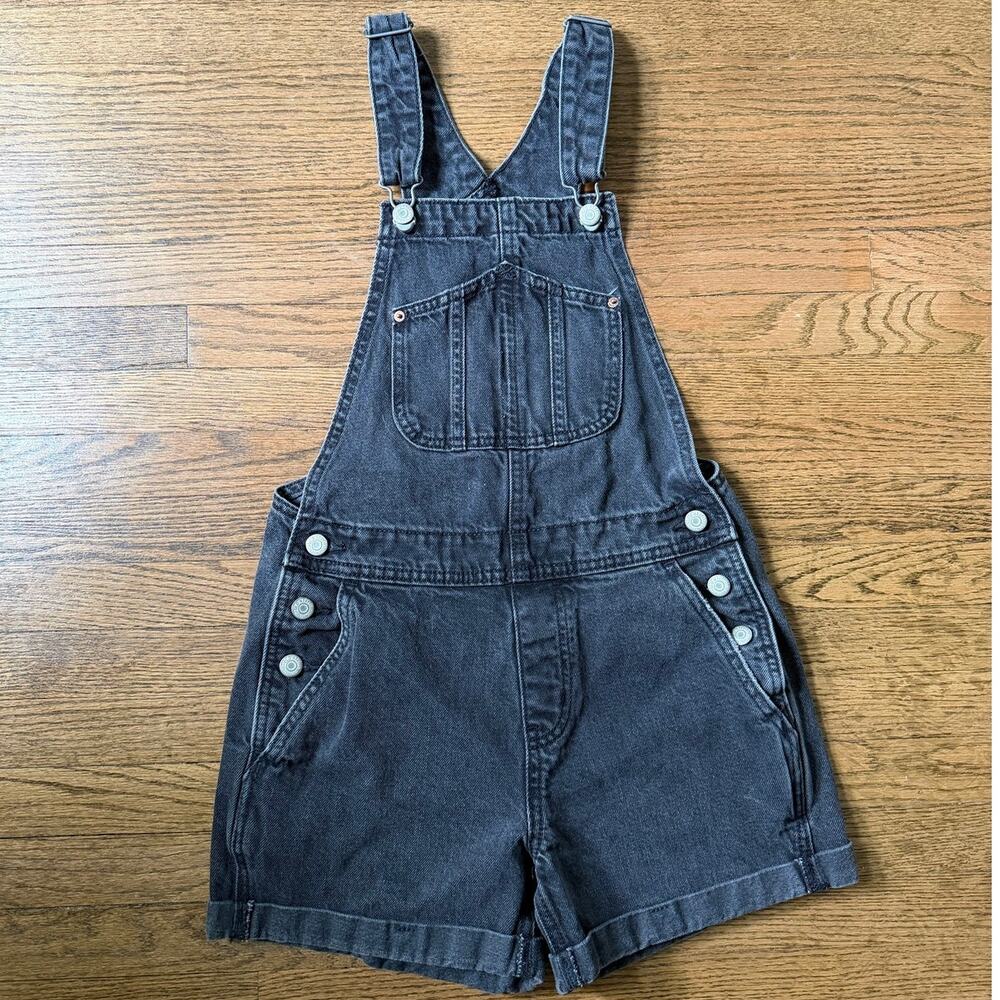Old Navy Black Overall Shorts Size XSmall